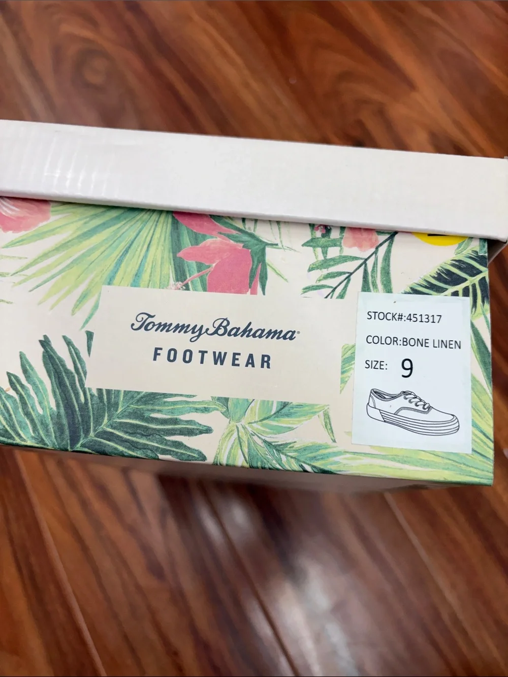Tommy bahama shoes 9